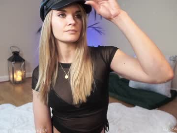 webcam girl phoenix_taylor image #3914884