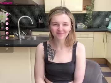 webcam girl lucydelovely image #4045432