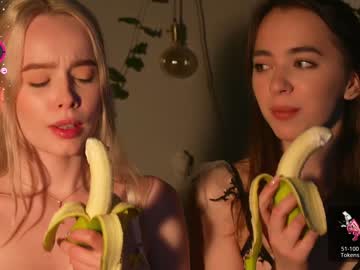 webcam couple mother__of__dragons image #5689095