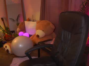 webcam girl juicyandthepussyblvd image #3121565
