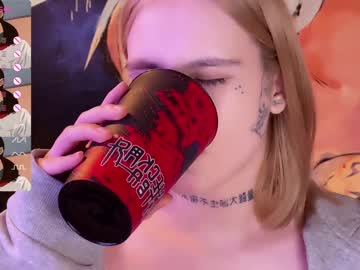 webcam girl nyakawaii69 image #5989259