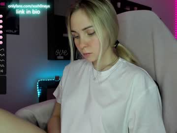 webcam girl xxxhoneyxx image #4388043