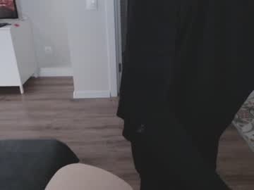 webcam couple weekend_show image #2284210