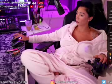 webcam girl evelyne92 image #5588372