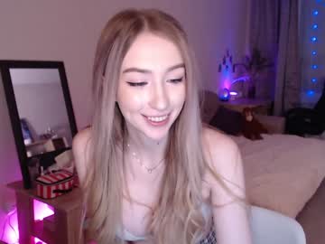 webcam girl gudeeetama image #255513