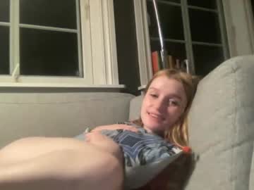 webcam girl frecklytaylor image #2523975