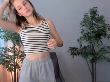 webcam girl kellanflowers image #5298101