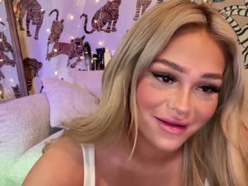 webcam girl ari_02 image #6784049