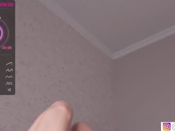 webcam girl bzzzme image #4989853