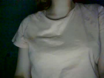 webcam girl yourshyberry0_0 image #1272872