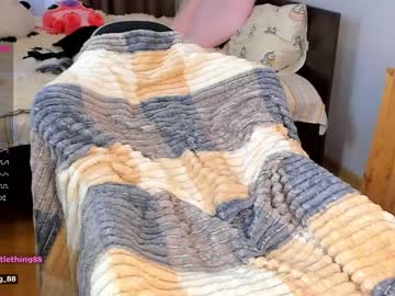 webcam girl littlething88 image #1916189