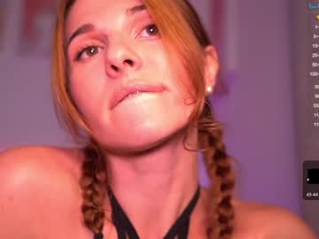 webcam girl sweetkira555 image #3591538