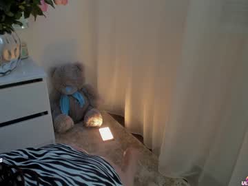 webcam girl sweety_rinushka_ image #2027531