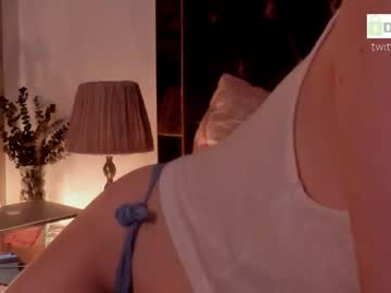 webcam girl lilamytee1 image #5206188