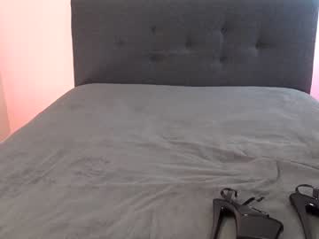 webcam girl blondehottiekerry image #2564636