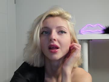 webcam girl yournaughtymiss image #3278804
