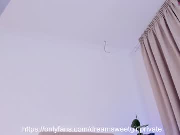 webcam girl dreamsweetgirl image #287950