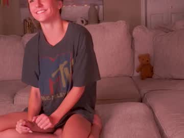 webcam girl innocentprovenguilty image #5412421