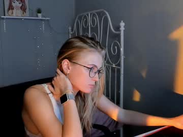 webcam girl linellali image #2448726