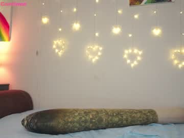 webcam couple peachcreamcouple image #3149331