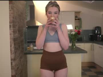 webcam girl lucydelovely image #3606312