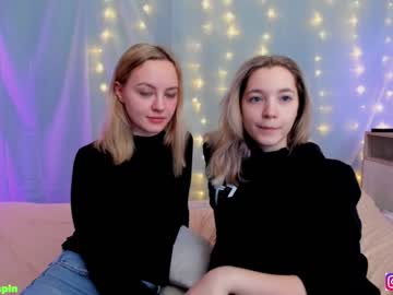 webcam girl sinacampby image #596290