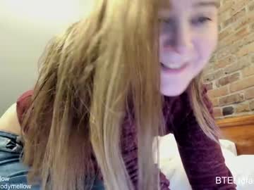 webcam girl in_tune image #3673317