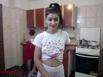 webcam couple iuliana32 image #320463