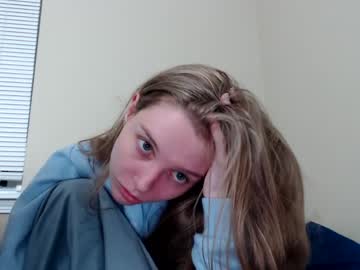 webcam girl lily_brooke image #1183440