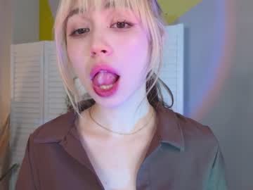 webcam girl y_u_m_i_k_a image #4066495