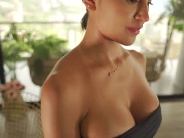 webcam girl honeyco57 image #5042343