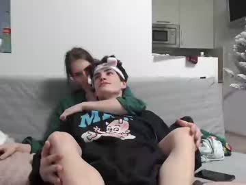 webcam couple sweetieskitties image #5986420