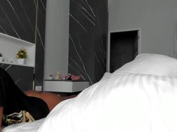 webcam girl asiangirlandwhiteguy image #5339442