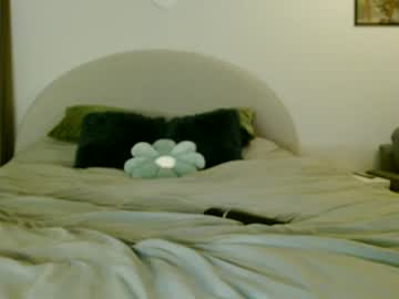 webcam girl peachyyvirgo image #4893017