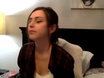webcam girl lakelove66 image #6268355