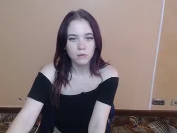 webcam girl kamila_fox_ image #2706889