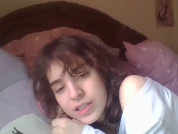 webcam girl kitsunebby image #4101283