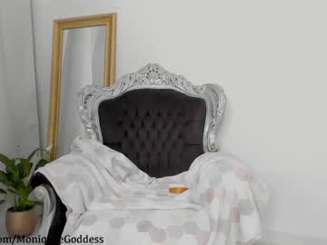 webcam girl moniqueeass image #6331921