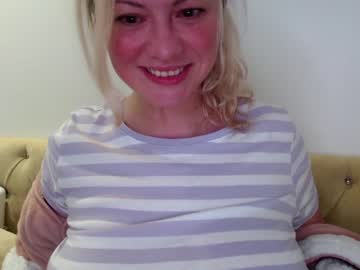 webcam girl kiradivine image #1711161