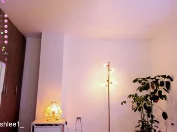 webcam girl ashley2004_ image #5964236