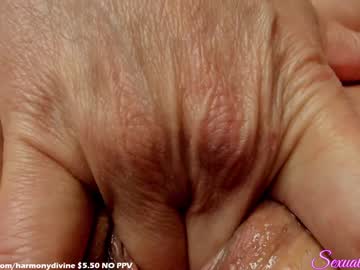 webcam girl sexual_essence image #1545120