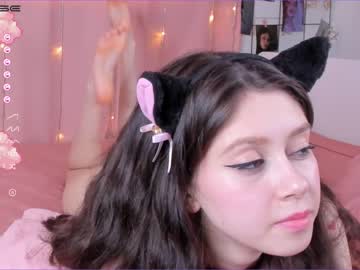 webcam girl alliesmiths image #2281450