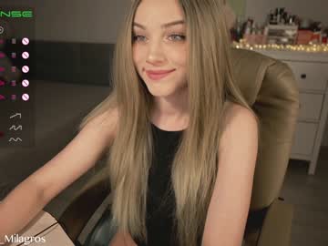 webcam girl mia_milagros image #4635998