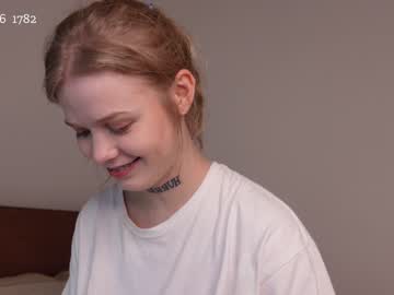 webcam girl tendertainted image #2479166