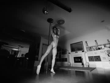 webcam girl hannahjames710 image #4289468