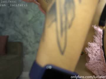 webcam girl lucia_ferri image #2352574