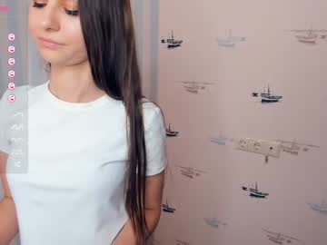 webcam girl hug_me_please image #5169697