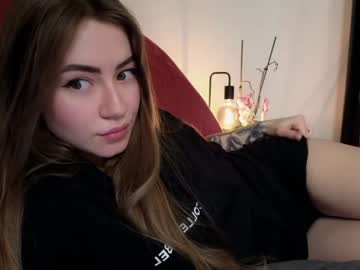webcam girl strawberryjamx image #6004516