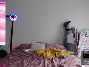 webcam girl petitebrat image #4241194
