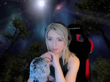 webcam girl kimilee22 image #4492676